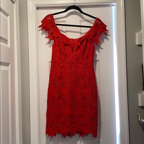 ASTR the label Daniela Lace dress size Small - Picture 3 of 4